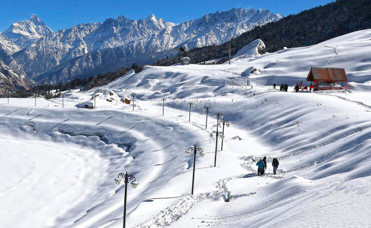 Best Places to See Snowfall in Auli
